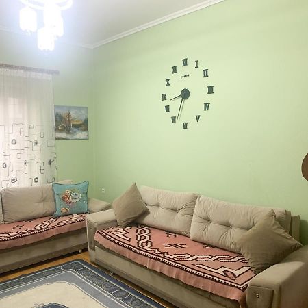 Korca Central Flat Exterior foto
